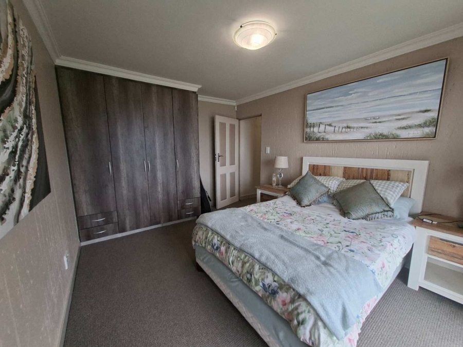 3 Bedroom Property for Sale in Dana Bay Western Cape